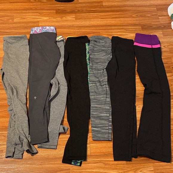 Ivivva Kids' Gray and Black Leggings Set - Picture 7 of 7